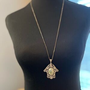 Elegant Gold Hamsa Pendant Necklace